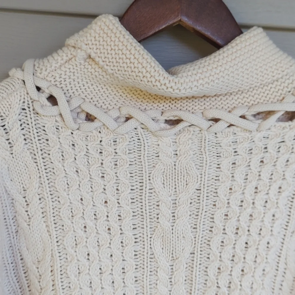 ANDTHEWHY Boho Oversize Cable Knit Cowlneck/Turtleneck